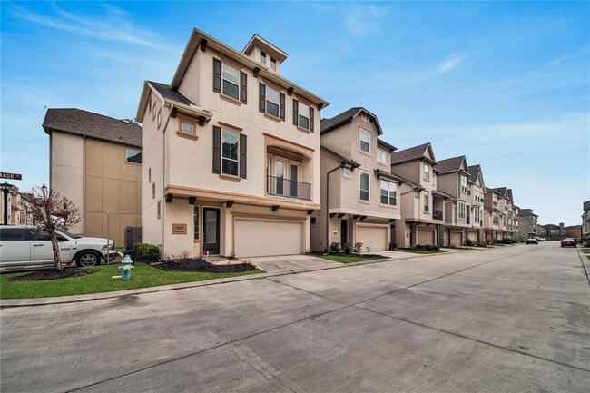 9603 Cambridge Manor Ln