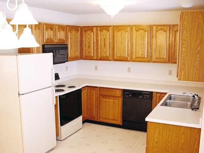 622 N 16th Ave in Wausau, WI - Building Photo - Building Photo