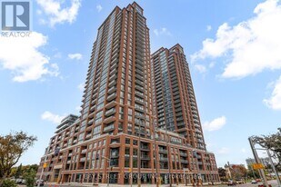 3270 Sheppard Ave E in Toronto, ON - Building Photo