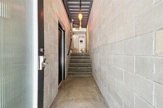 1310 E Washington St in Tampa, FL - Building Photo - Building Photo