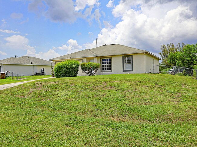 property at 325 NE 30th Terrace