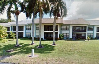 13331 Greengate Blvd in Ft. Myers, FL - Building Photo