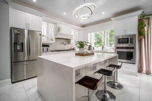 178 Kennedy Rd in Toronto, ON - Building Photo