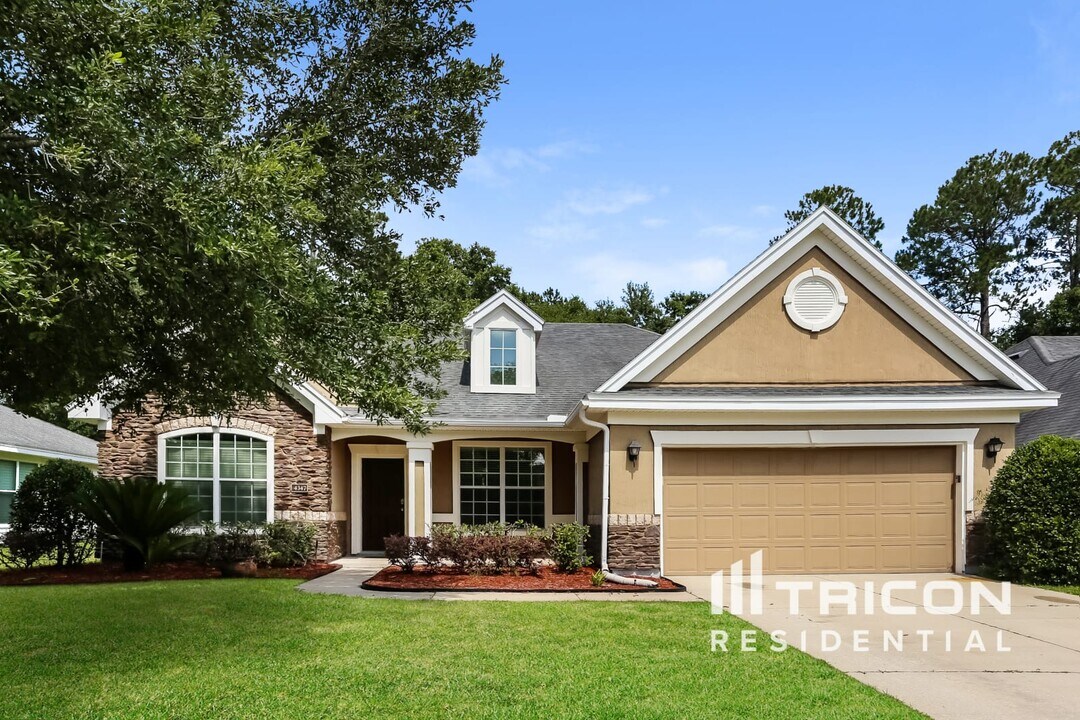4347 Song Sparrow Dr in Middleburg, FL - Building Photo