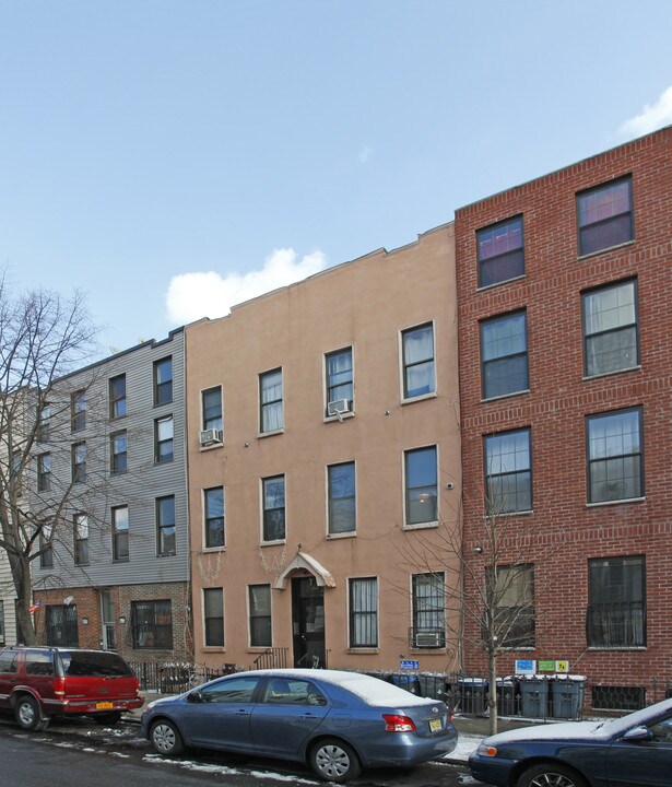 254 Himrod St in Brooklyn, NY - Building Photo