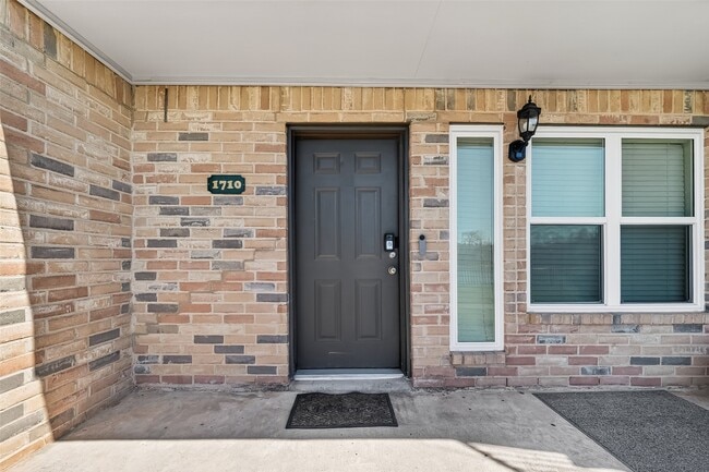 property at 1710 Good Day Dr