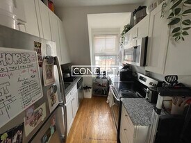 480 Massachusetts Ave, Unit 3 in Boston, MA - Building Photo