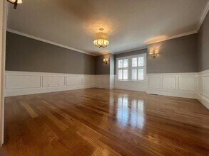 241 Elliot St in Newton, MA - Building Photo - Building Photo