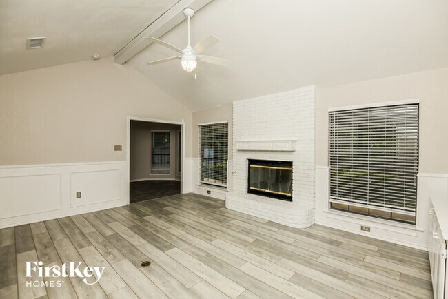 4405 Grey Dawn Dr in Arlington, TX - Building Photo - Building Photo