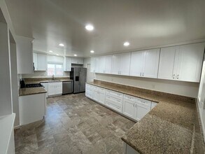 1642 Alison Ave in Santa Maria, CA - Building Photo - Building Photo