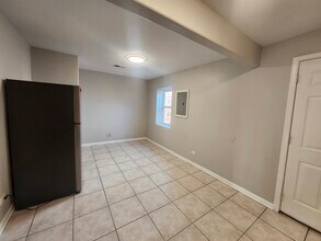 4807 S Wabash Ave in Chicago, IL - Building Photo - Building Photo