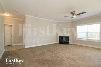 707 Traveller Dr in Whitsett, NC - Building Photo - Building Photo