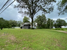 2404 Old Birmingham Hwy in Jasper, AL - Building Photo