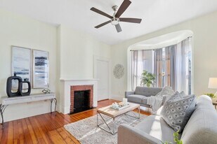 3 Draper St, Unit 1 in Boston, MA - Building Photo