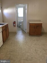 1917 W High St in Haddon Heights, NJ - Foto de edificio - Building Photo