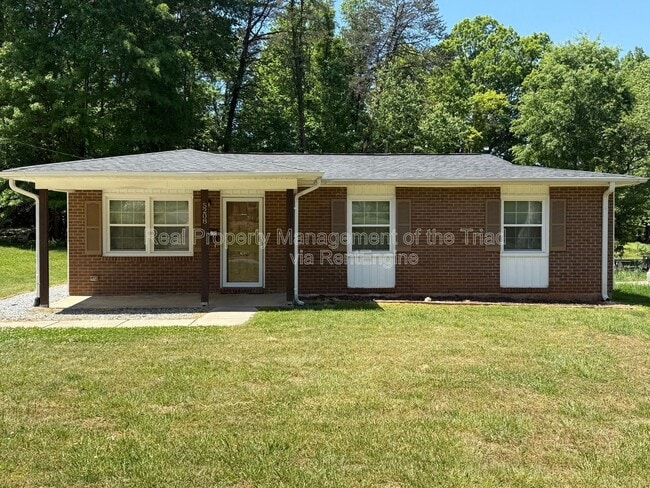 property at 5208 Larkspur Dr