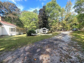 10500 Rivertown Rd in Fairburn, GA - Building Photo - Building Photo