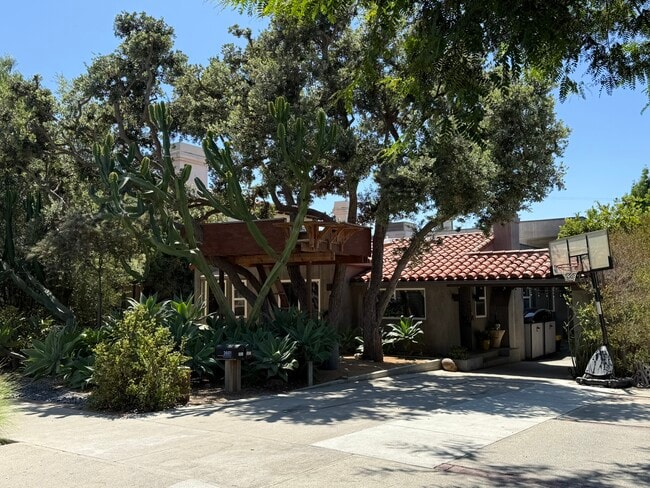 3601 Wasatch Ave in Los Angeles, CA - Foto de edificio - Building Photo
