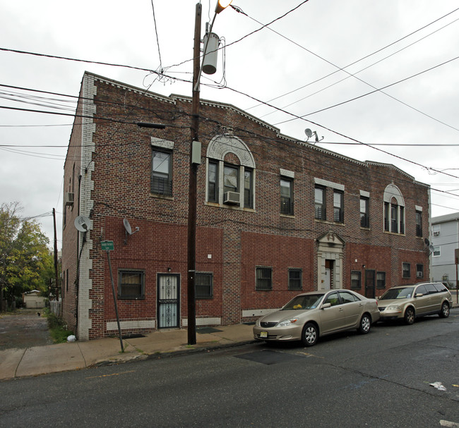 3 Van Wagenen Ave in Jersey City, NJ - Building Photo - Building Photo