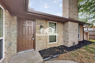 2404 Glenbrook Meadows Dr in Garland, TX - Building Photo - Building Photo