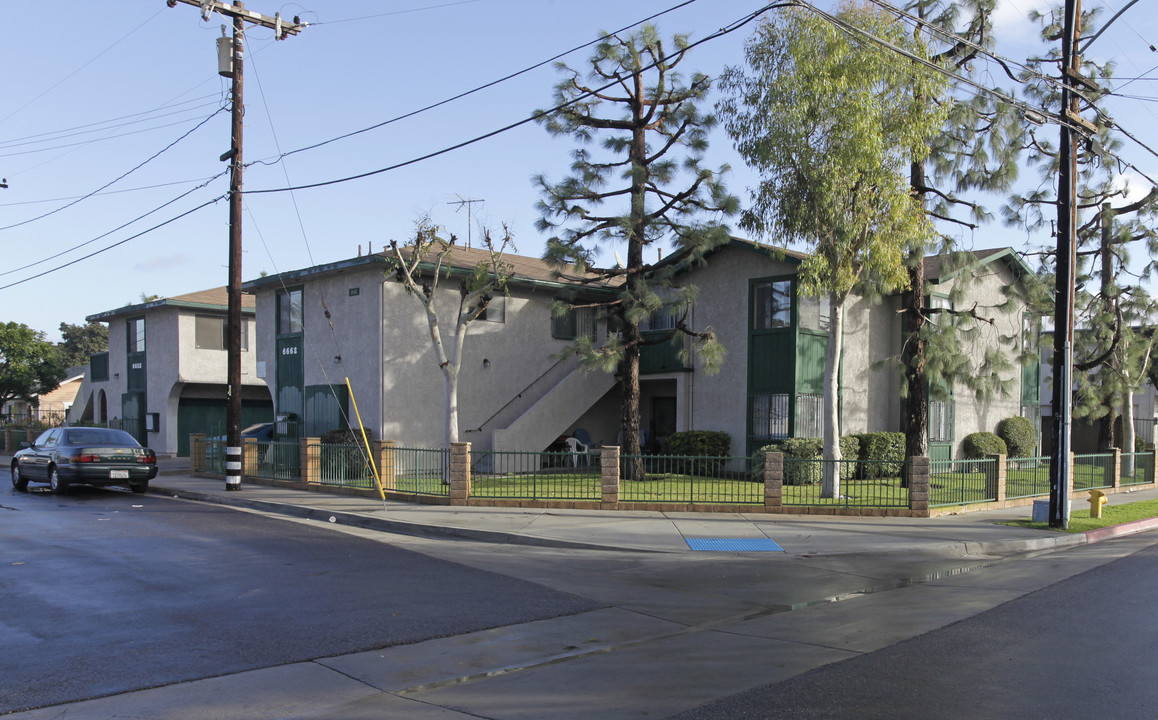 6652-6662 Kingman Ave in Buena Park, CA - Foto de edificio