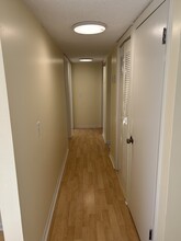 515 Basswood Ave, Unit #B27 in Nashville, TN - Foto de edificio - Building Photo