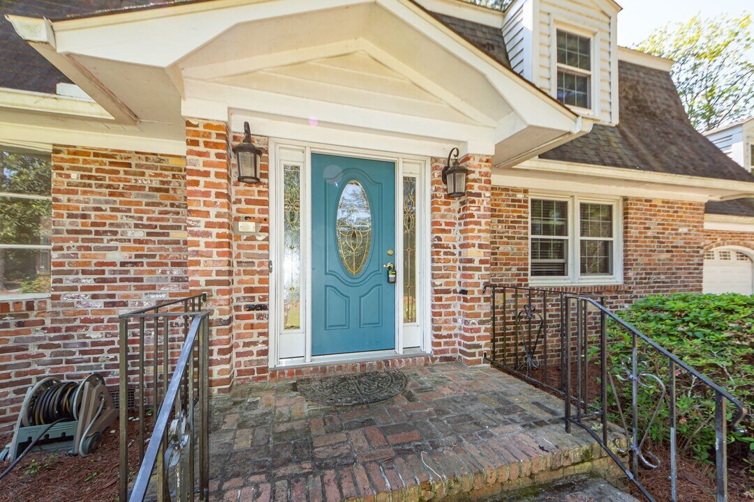 1541 Montclair St in Charleston, SC - Building Photo