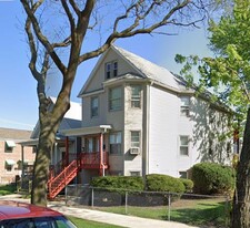 5623 W Dakin St, Unit #1 Apartments