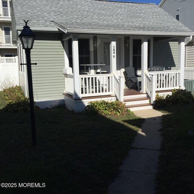 property at 304 13th Ave