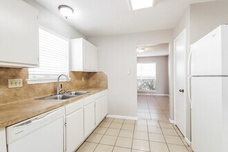29127 Waltham St in Spring, TX - Building Photo - Building Photo