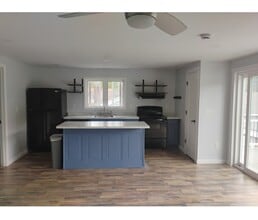 21 Ayer Cir, Unit 21 in Seabrook, NH - Foto de edificio - Building Photo