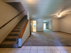 4335 Frontenac Dr in Dayton, OH - Building Photo - Building Photo