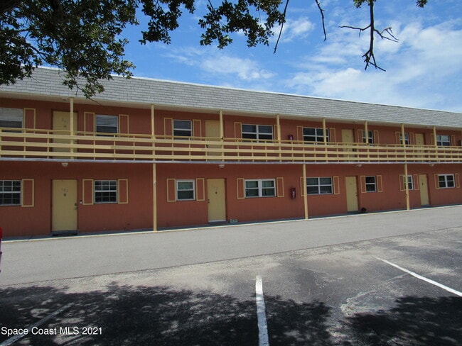 property at 400 Catalina Rd