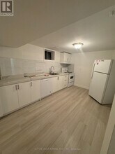 357 Patricia Ave in Toronto, ON - Building Photo - Building Photo