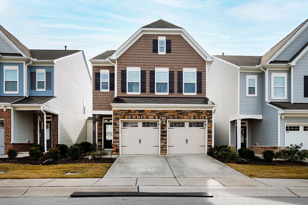 1004 Excite Ave in Morrisville, NC - Building Photo