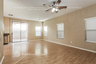 6425 W Constance Way in Phoenix, AZ - Building Photo - Building Photo