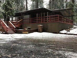 15028 Jack Pine Way in Magalia, CA - Building Photo - Building Photo