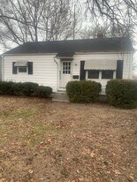 21 Ruth Ct in Springfield, IL - Building Photo