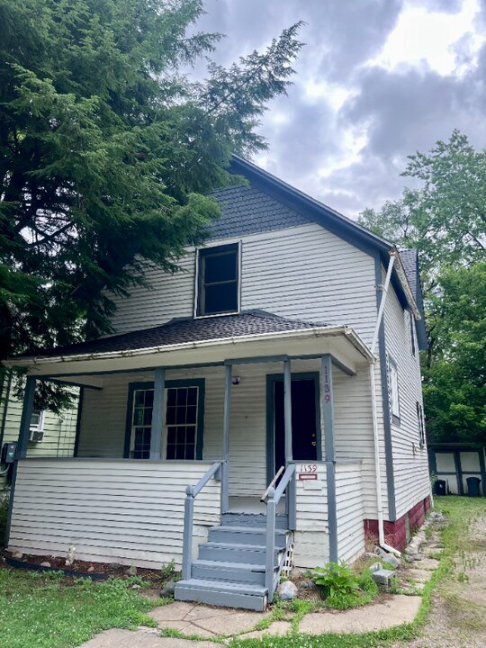 1139 March St in Kalamazoo, MI - Building Photo