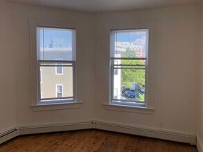 56 Portsmouth St, Unit 3 in Cambridge, MA - Building Photo - Building Photo
