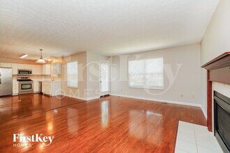 6594 Danbury Dr in Westerville, OH - Building Photo - Building Photo