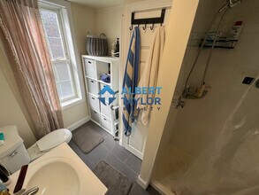 83 Bolton St, Unit #1 in Boston, MA - Building Photo - Building Photo