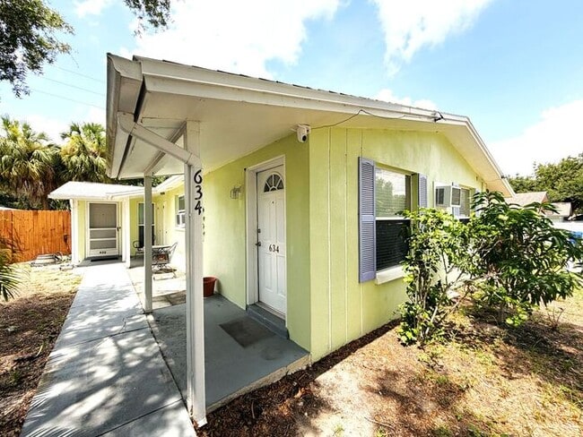 property at 634 Dogwood Ct