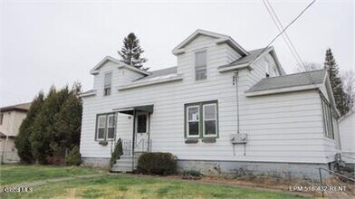 63 Wellington Ave in Albany, NY - Foto de edificio - Building Photo