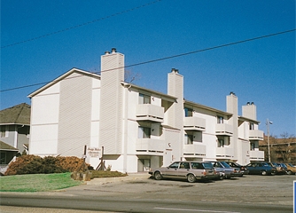 Sleepy Hollow in Wichita, KS - Building Photo