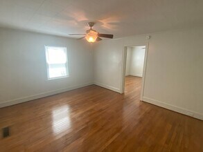 1011 Clarendon St in Durham, NC - Building Photo - Building Photo