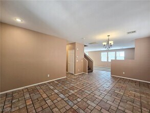 10865 Wallflower Ave in Las Vegas, NV - Building Photo - Building Photo