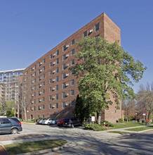 Segoe Terrace Apartments in Madison, WI - Building Photo - Building Photo