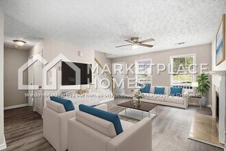 211 Calico Loop in Grantville, GA - Building Photo - Building Photo