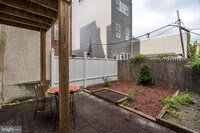 762 S 19th St photo'